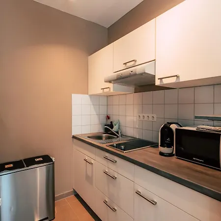 Luga Homes - Chausseehaus Apartment *