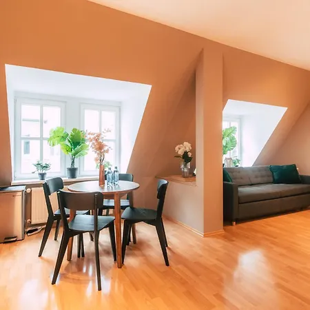 Apartment Luga Homes - Chausseehaus
